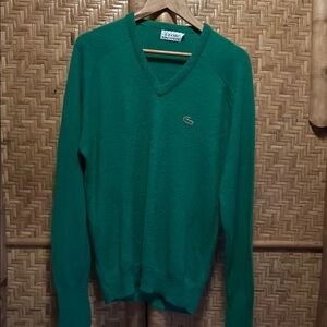 Lacoste Men's Green vneck vintage Sweater Large